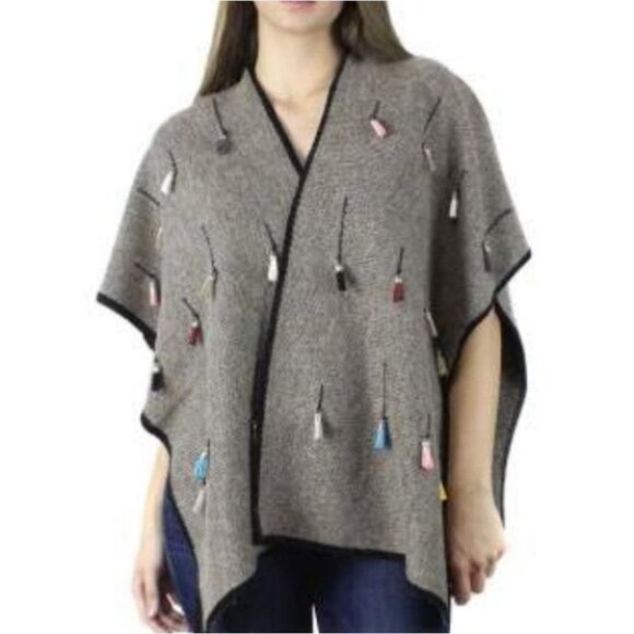 Open front Wrap/Poncho/shrug - Picture 2 of 4